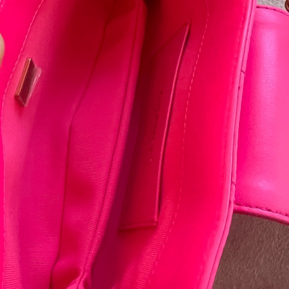 Chanel Baguette Bag Rare color hot pink with GHW - Picture 5 of 6